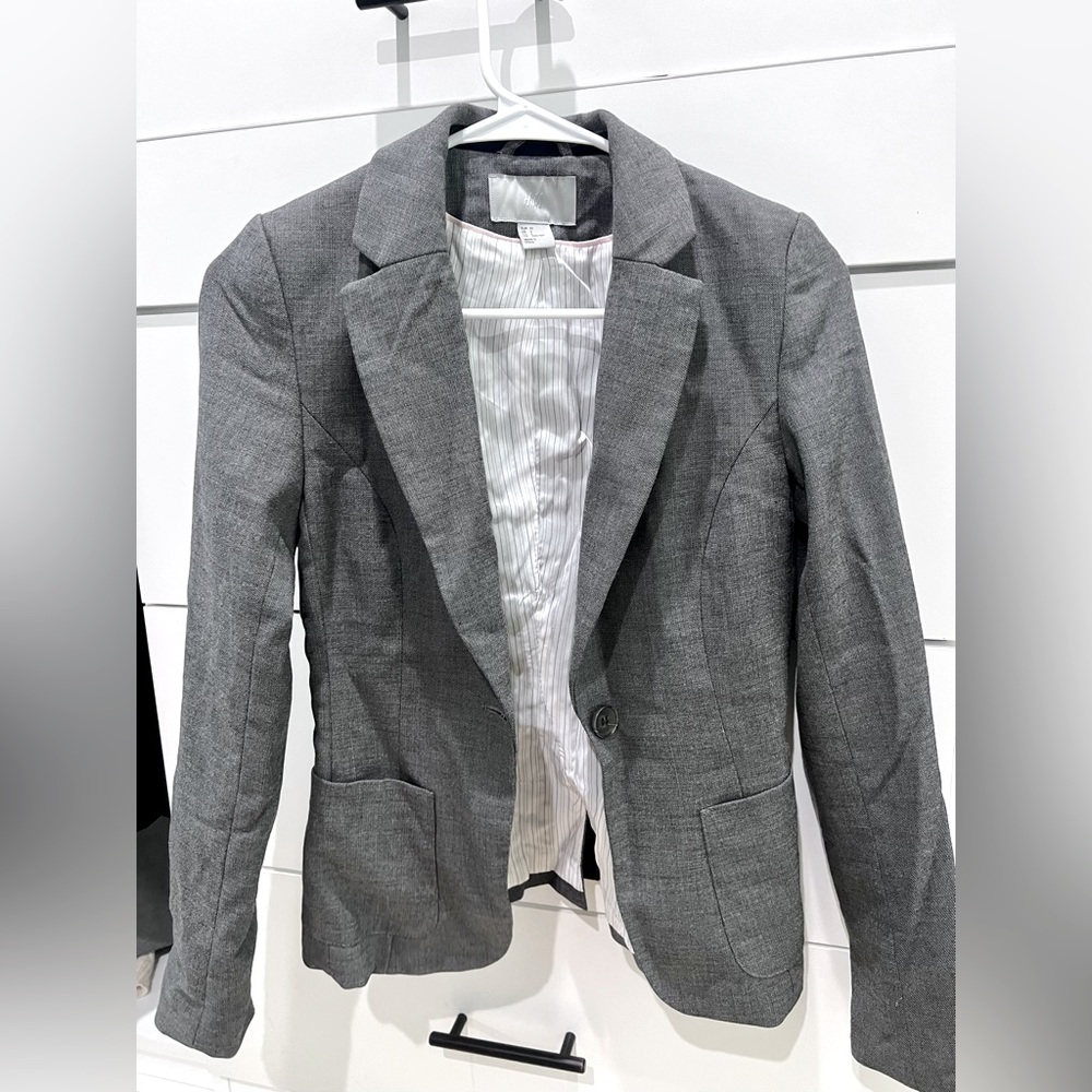 Gray h&m size 2 blazer